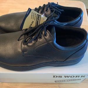 Deer Stags Men’s 13M Black Shoes-NIB